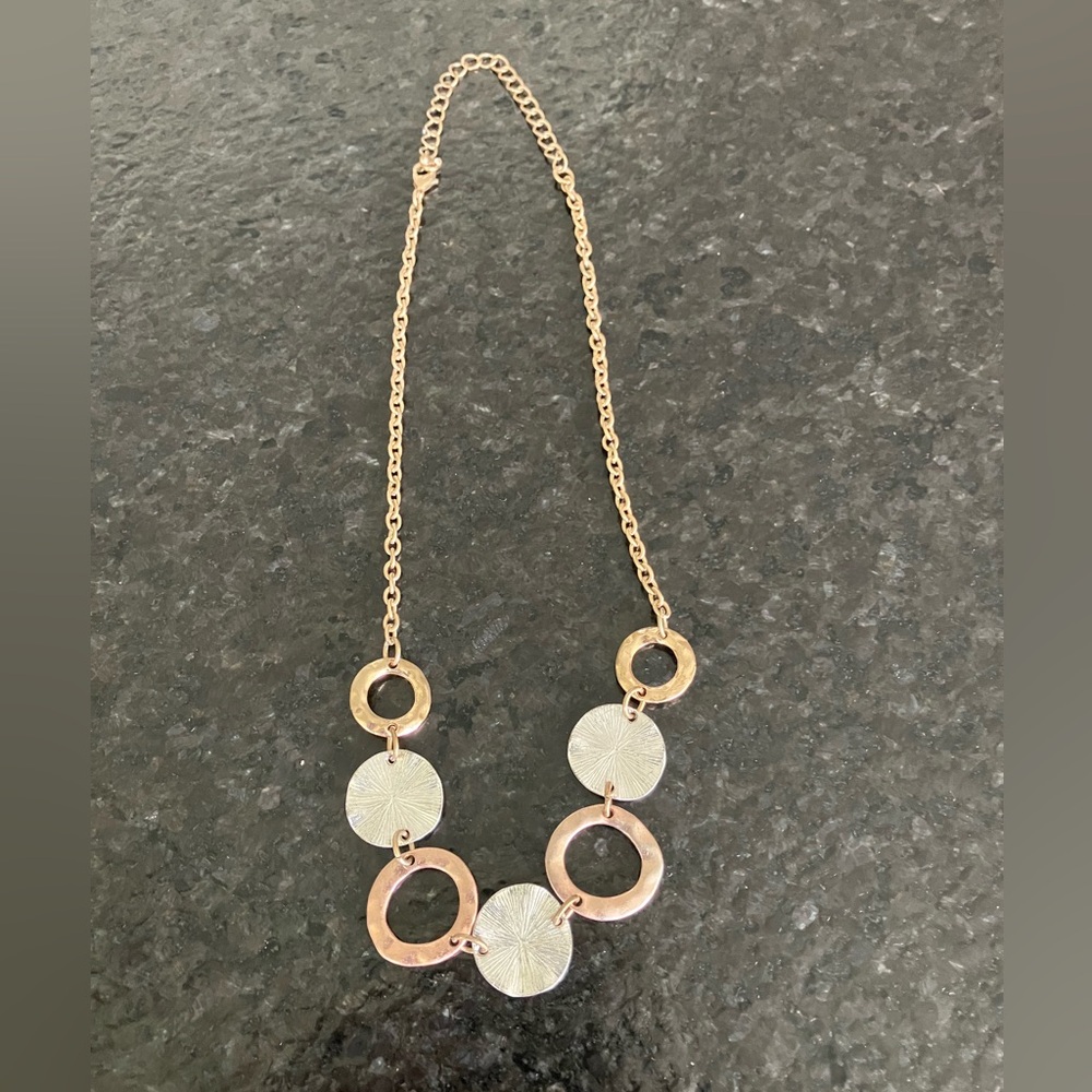 Gold Tone / Silver Tone Necklace